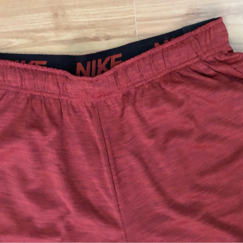 Nike Dri-FIT Training Gym Shorts Mens Large Size Lightweight. NWT - Picture 3 of 6